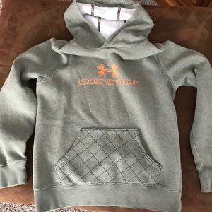 Under Armour Sweatshirt